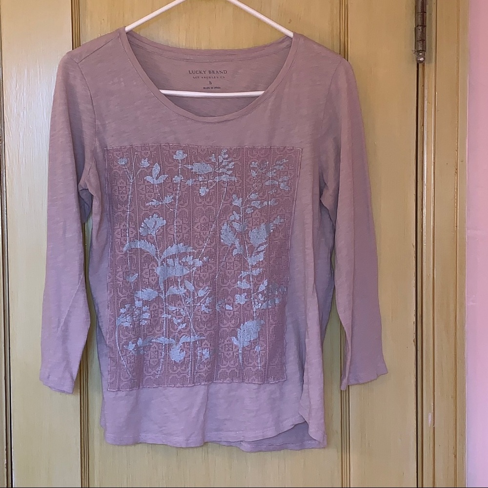 Lucky Brand Top dusty rose graphic 3/4 sleeve top Size Small